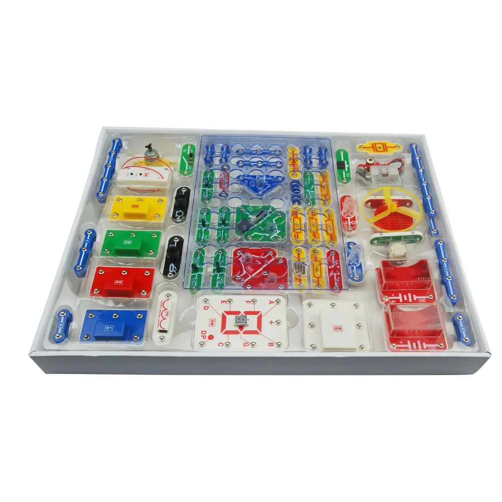 979 Experiments SNAP Circuits STEM Electronics Kit