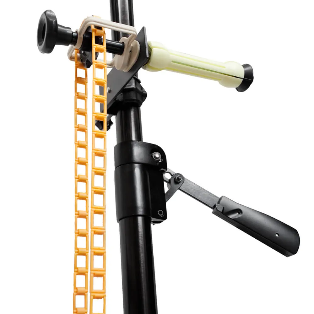 Autopole Set with 2 Pairs of Expansion Drive Shafts & 2 Pairs of Background Hooks