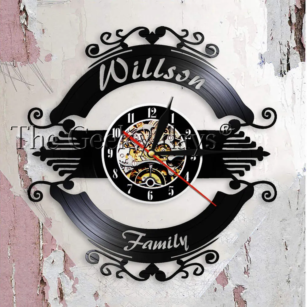 Family Name Sign Wall Clock Personalized Family Ornament Custom Your Name Wedding Marriage Vinyl Record Clock Housewarming Gift