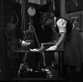Hannah in her studio