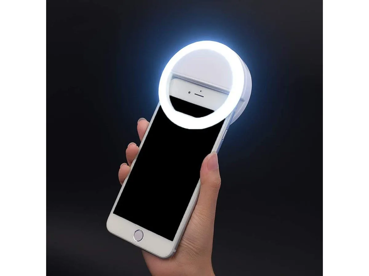 iHip Clip-on Selfie Ring Light Battery Operated with 18LED for Smart Phone Camera Round Shape