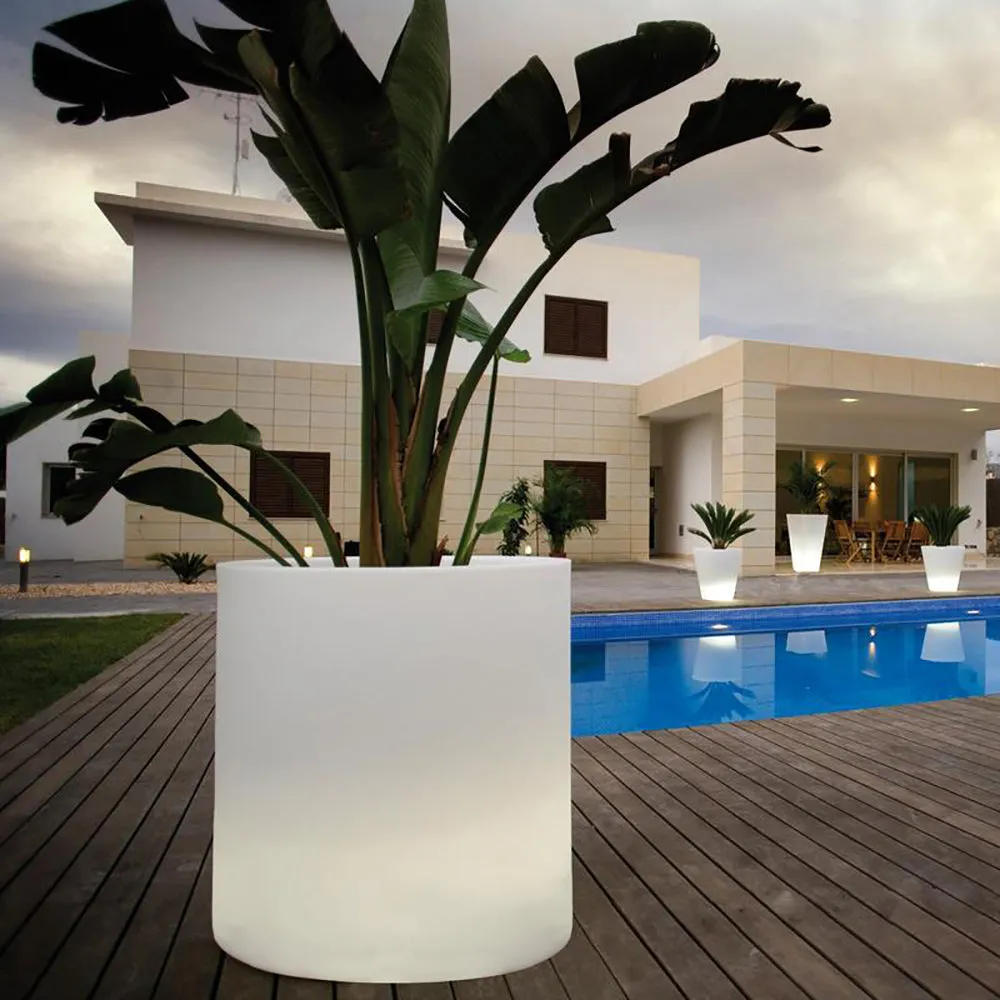 Illuminated Cylinder Planter