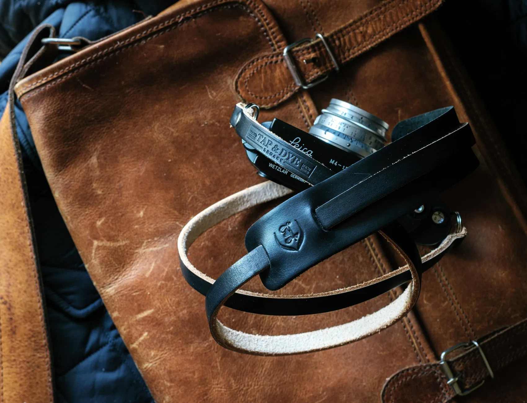L E G A C Y minimal camera strap - Black Chromexcel