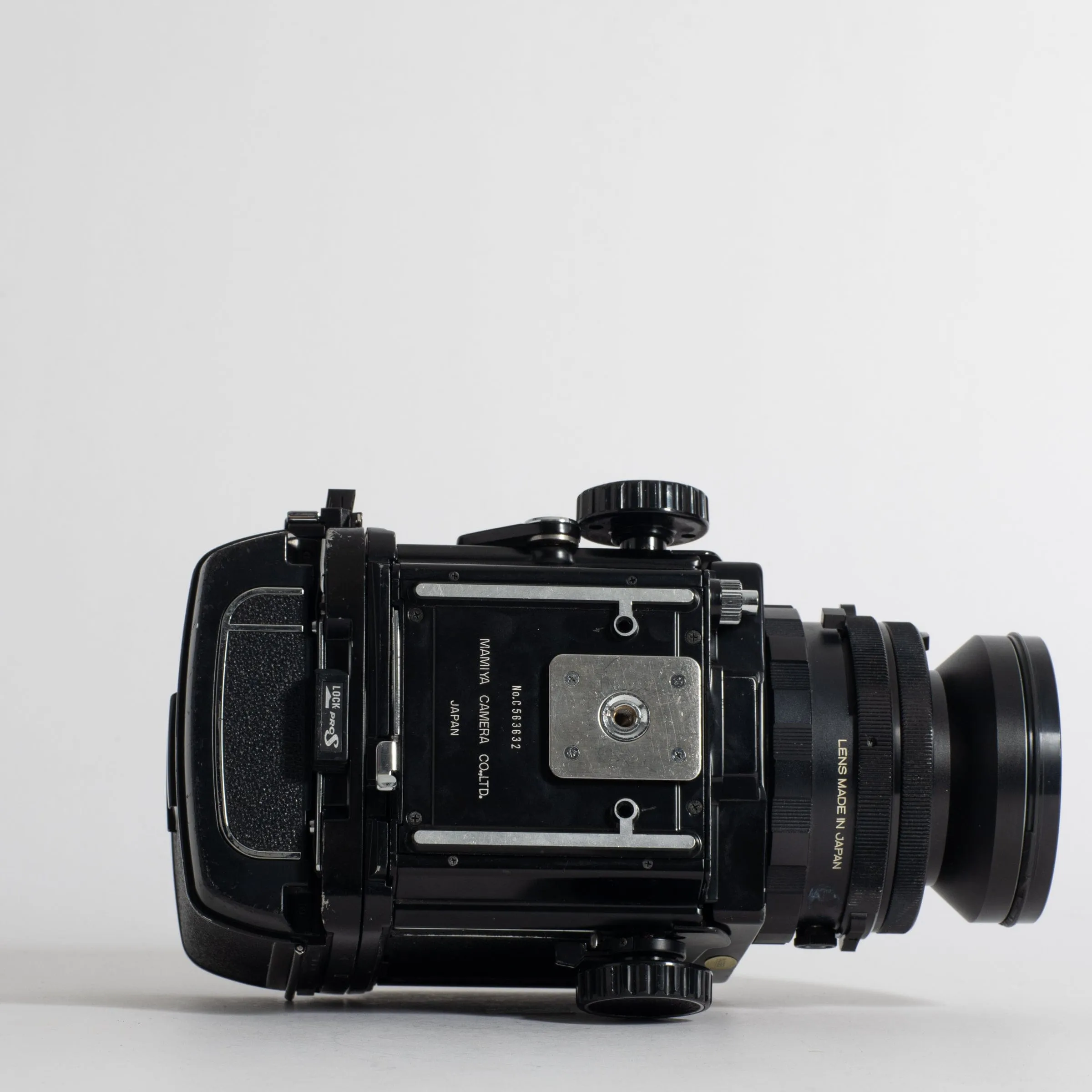 Mamiya RB67 Pro S with two lenses (90mm and 150mm)