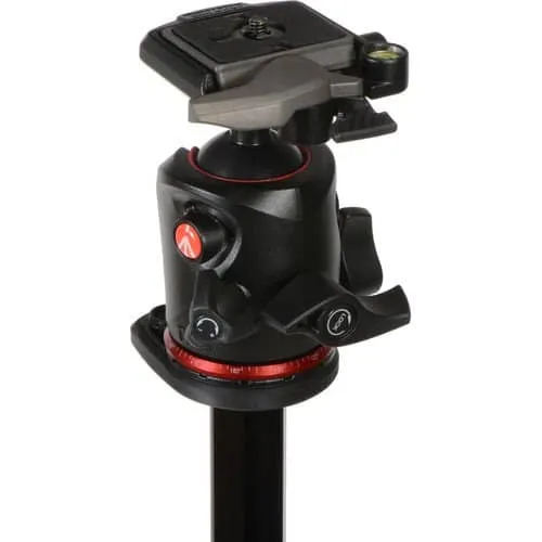 Manfrotto MK055XPRO3-BHQ2 Aluminium 3-Section Tripod with XPRO Ball Head   200PL plate
