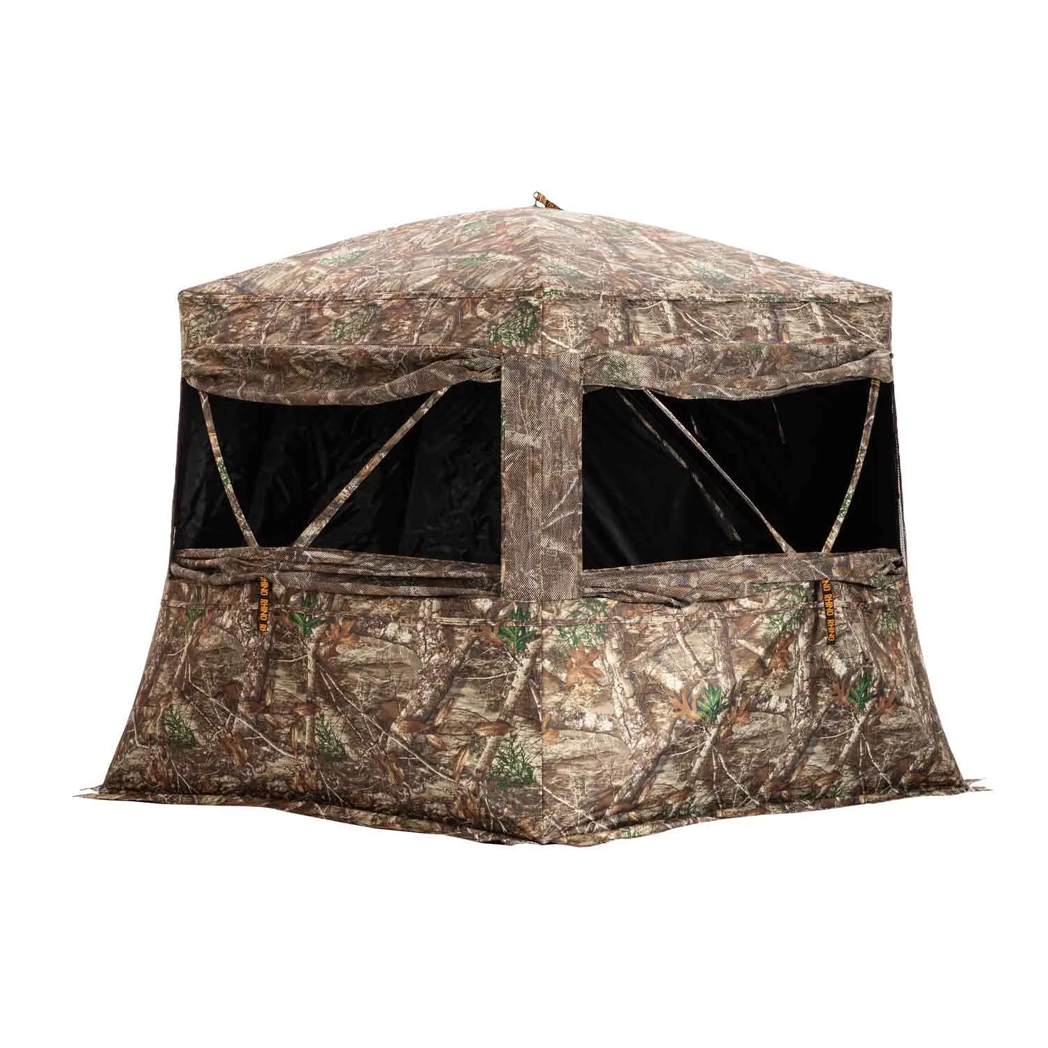 Rhino Low Hub Ground Blind (Realtree Edge)
