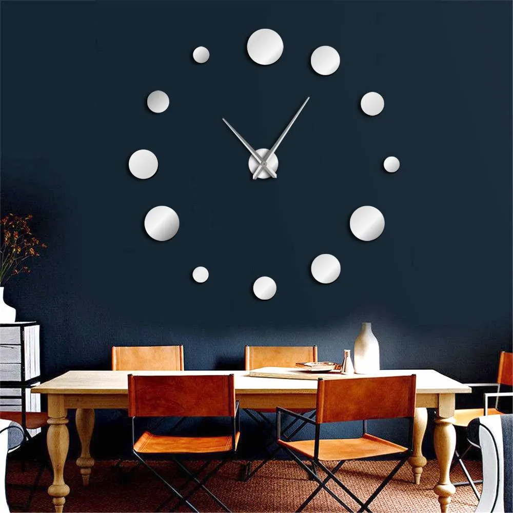 Round Mirror Large Wall Clock Simple Modern Design Frameless Giant Wall Clock Watch Home Decor Accessories DIY Enthusiasts Gift