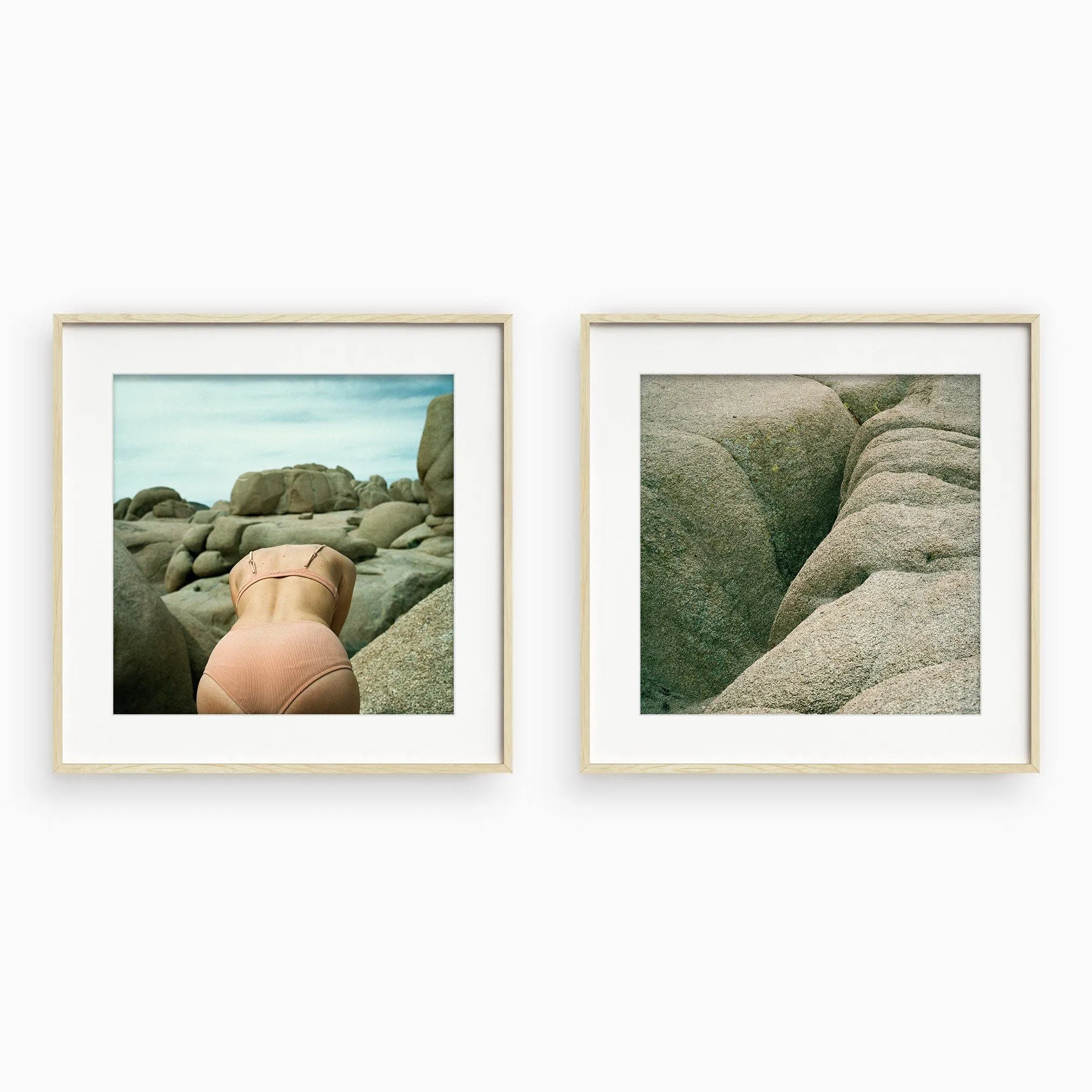 Sois Belle 2.8   2.9 - 31.5 x 31.5 inches