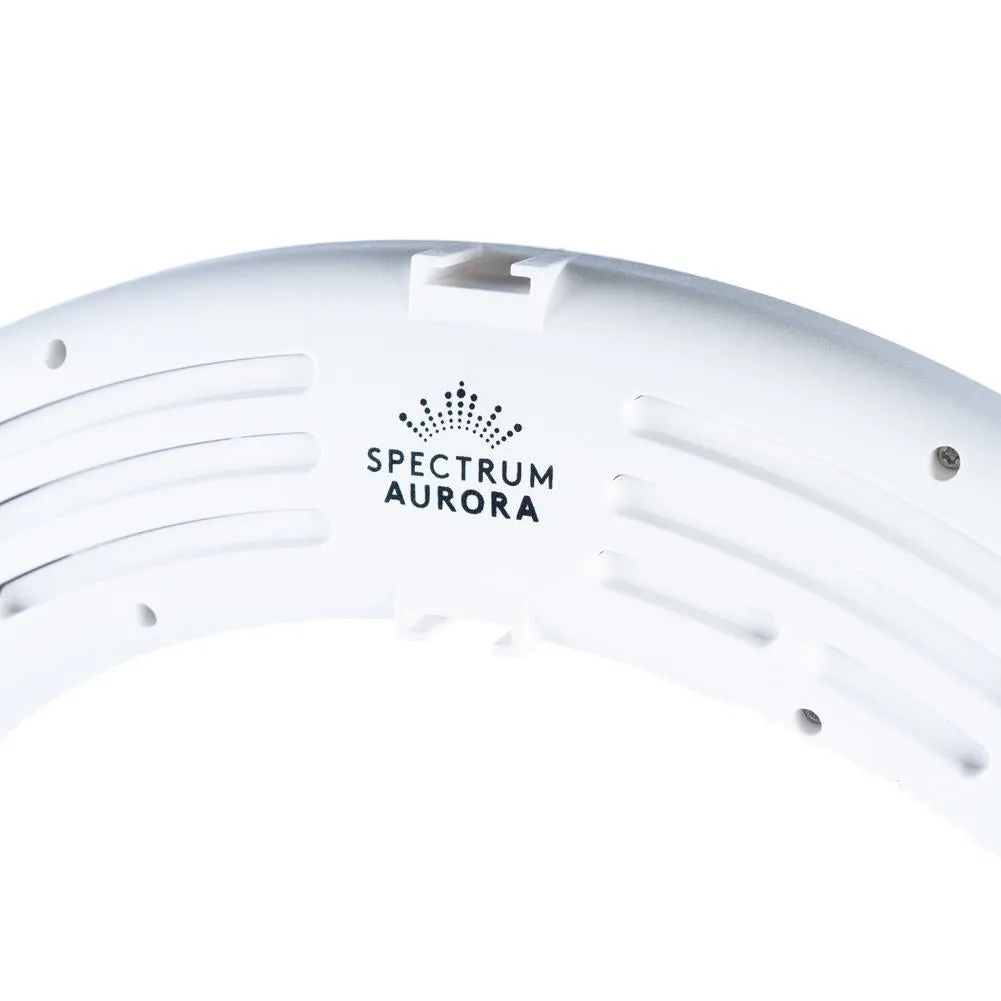 White 18" LED Ring Light & Remote - Gold Luxe III